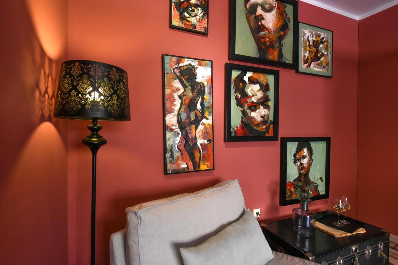 Captivating Old Town Apartment ブカレスト エクステリア 写真