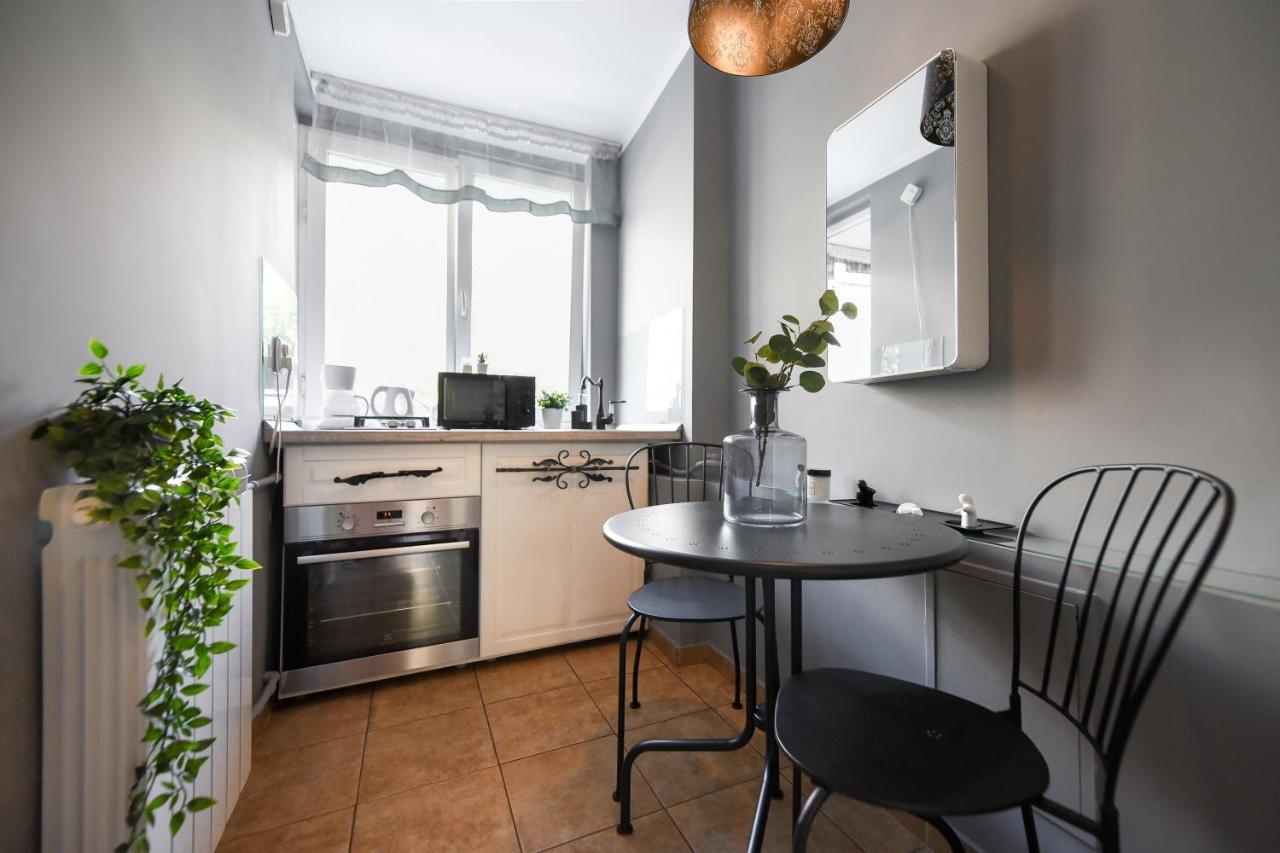 Captivating Old Town Apartment ブカレスト エクステリア 写真